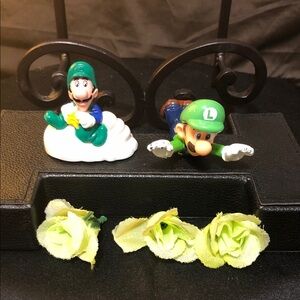 Luigi Green Character Figurine Set - Home Accents
